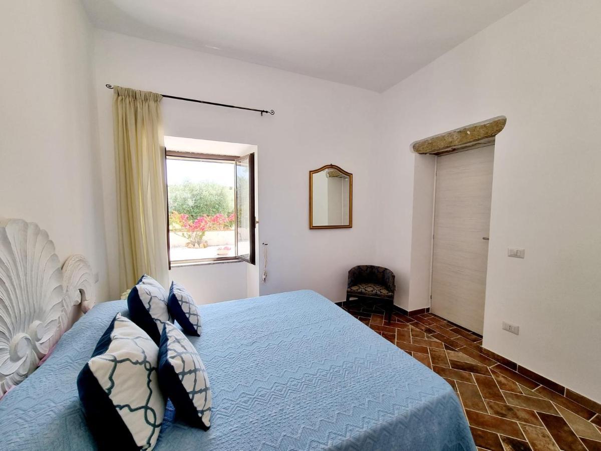 Apartament Stazzo San Teodoro La Quercia Piscina Condivisa Zewnętrze zdjęcie