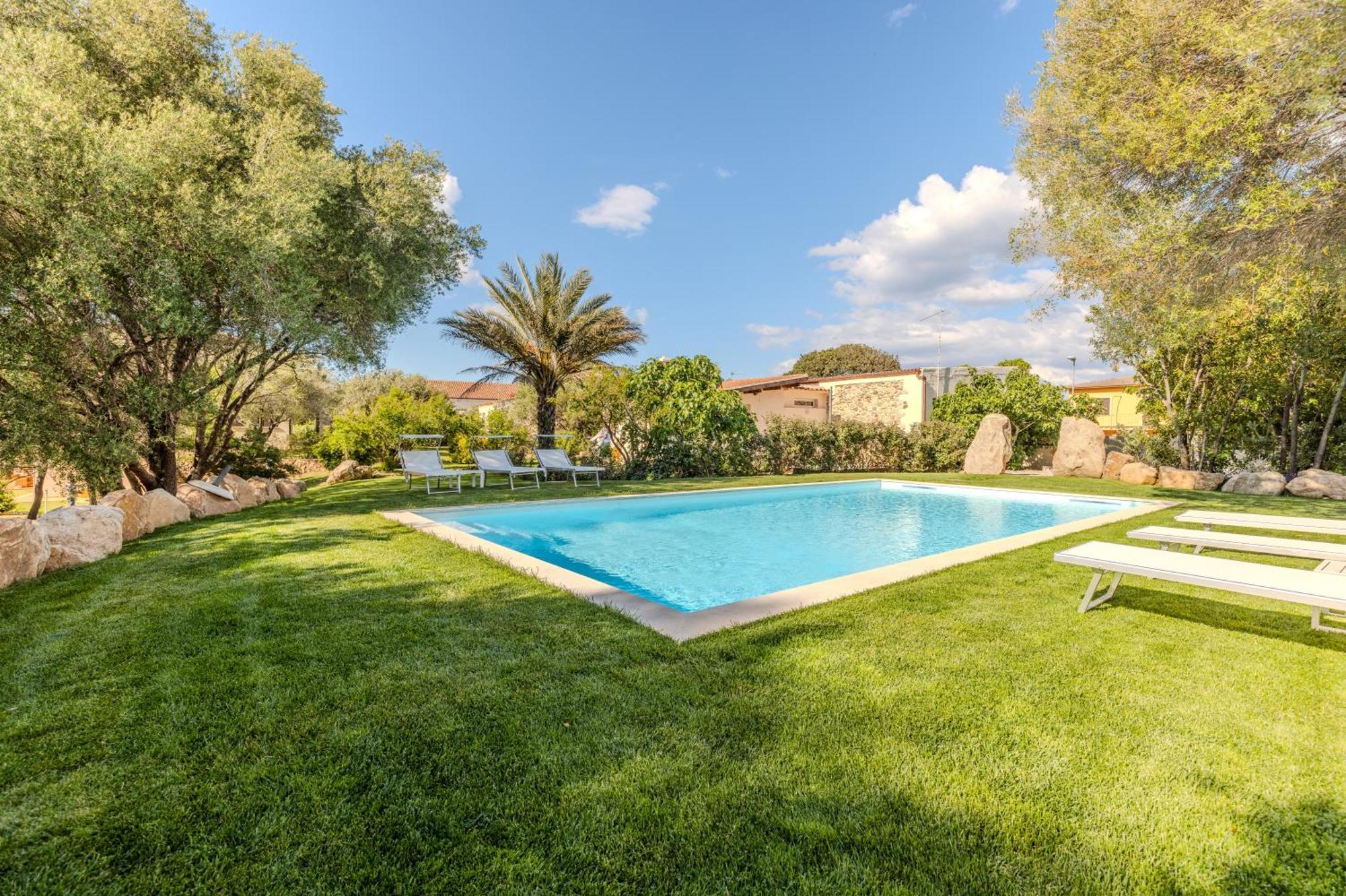 Apartament Stazzo San Teodoro La Quercia Piscina Condivisa Zewnętrze zdjęcie